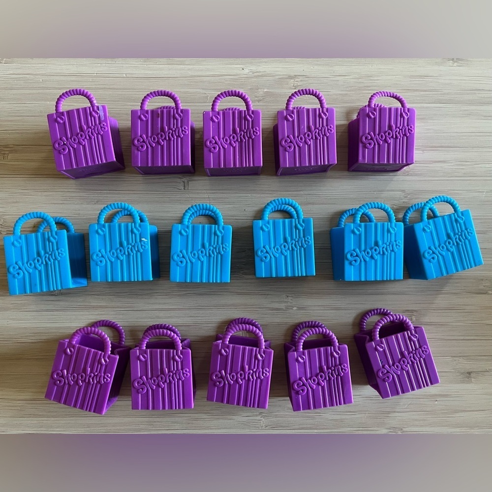 Shopkins Shopping Bags Lot, 16 total. Purple and Blue